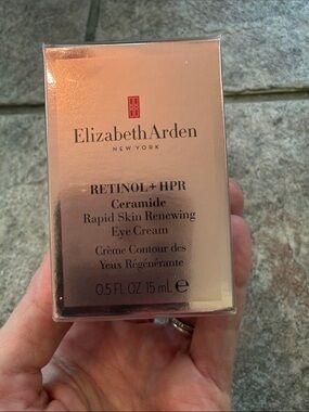 Elizabeth Arden Eye Cream